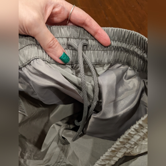 NWOT - 2XS (XXS) - Aritzia - TNA Dope Dyed Trackpant in Gray - Picture 8 of 14